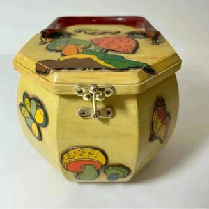 OOAK Vintage 60s Mushroom Themed Octagon Box Purse Boho Cottagecore with mirror